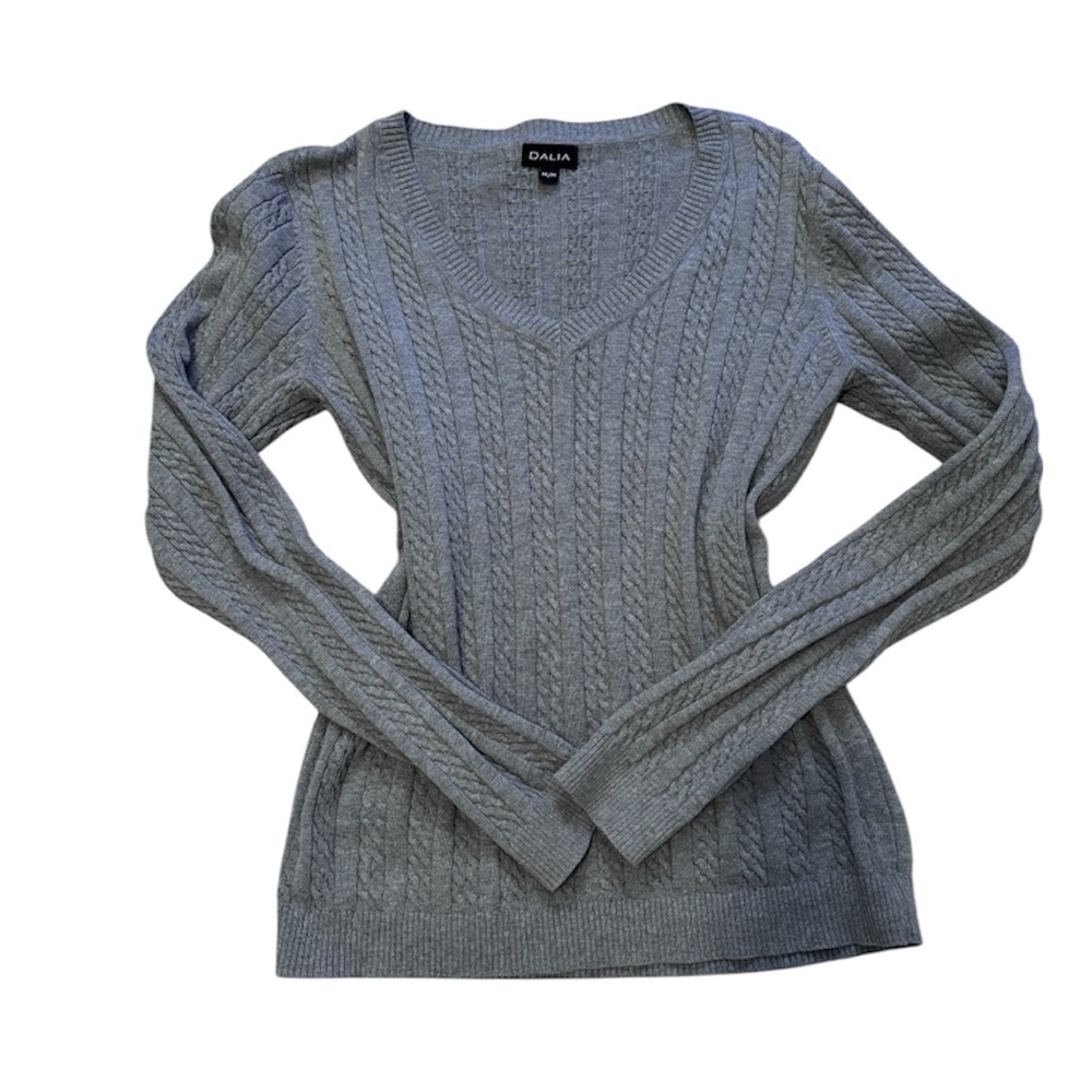 grey cable knit sweater